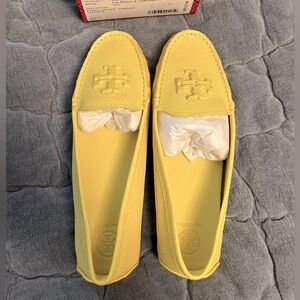 NIB Tory Burch Leather Everly Driver - Calendula Yellow - 9.5